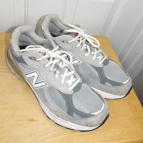 New Balance 990v3 Sneakers Womens Size 11 B Gray Made In USA Running W990GL3 - Picture 1 of 6